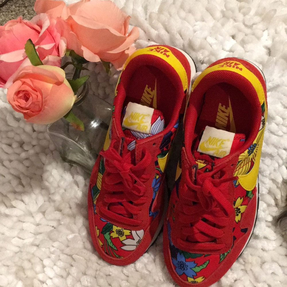 Womens Nike Air Pegasus ‘83 Print Sneakers